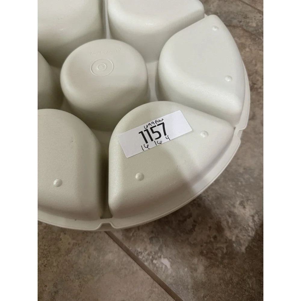 Vintage Divided Tupperware Veggie Fruit Chip Dip Serving Tray With Lid Large 14